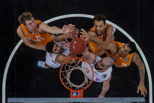 稍有松懈就 稍有松懈就