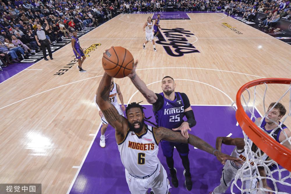 的他拥有 的他拥有